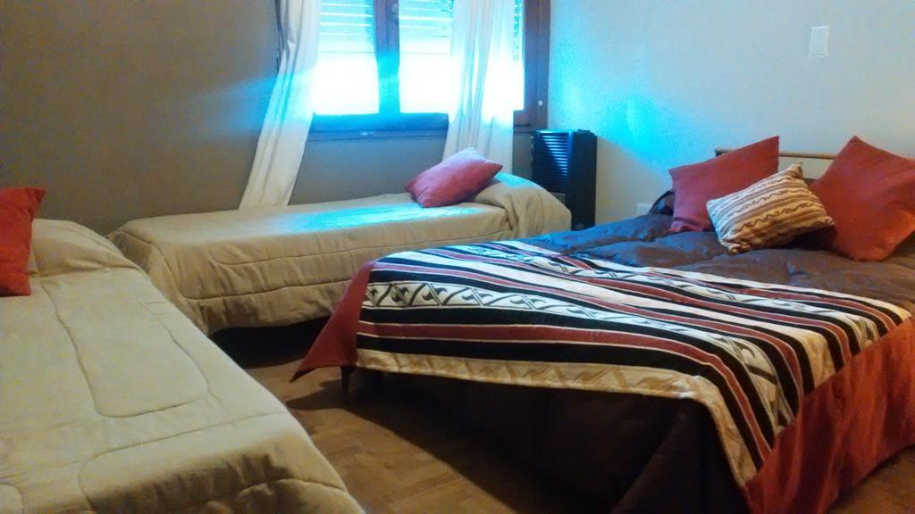 Loica Hostel Puerto Madryn Eksteriør bilde