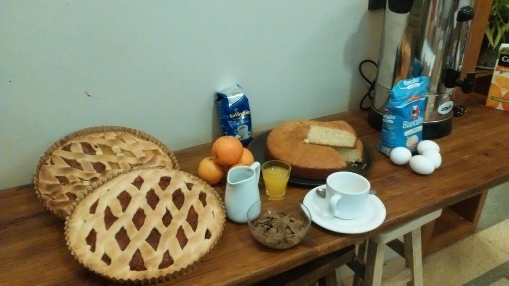 Loica Hostel Puerto Madryn Eksteriør bilde
